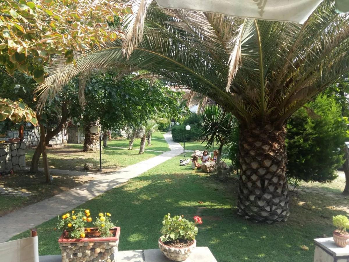 Georgia'S House Villa Никити Екстериор снимка