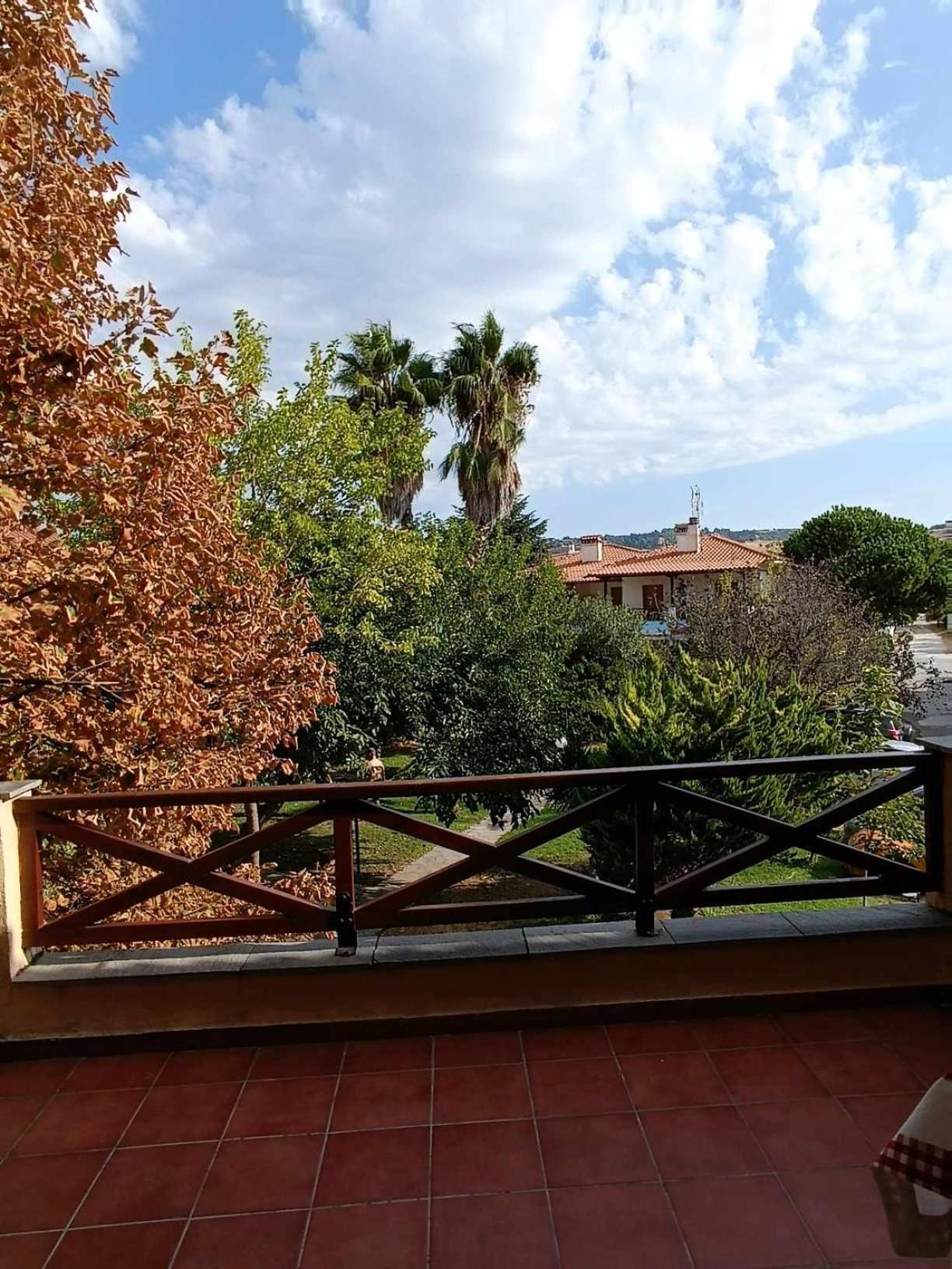 Georgia'S House Villa Никити Екстериор снимка